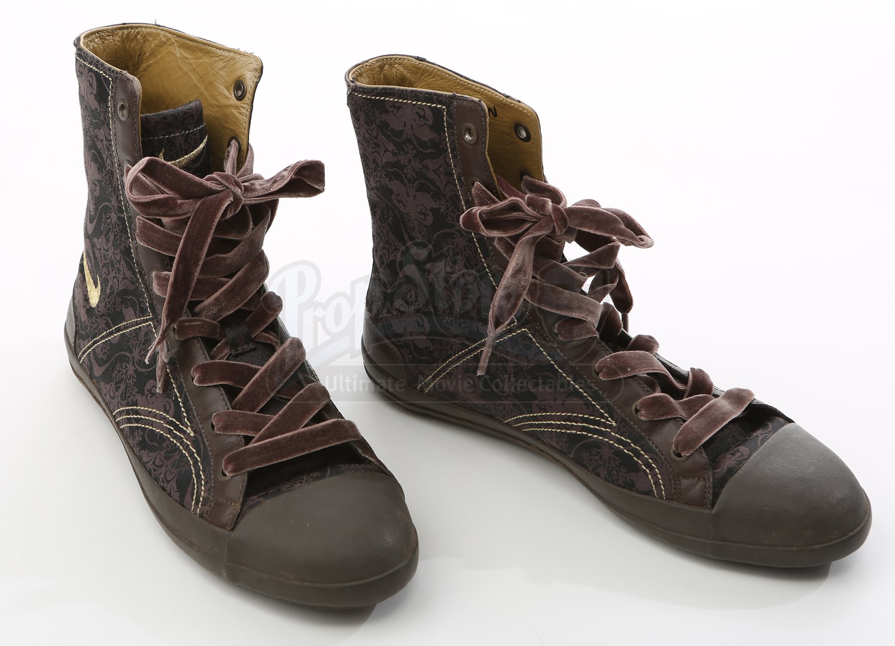 bella swan nike shoes
